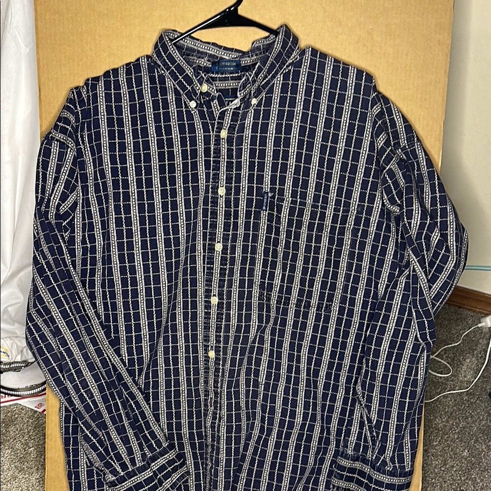 Chaps Ralph Lauren Blue Casual Button Down Shirt with Plaid Design
